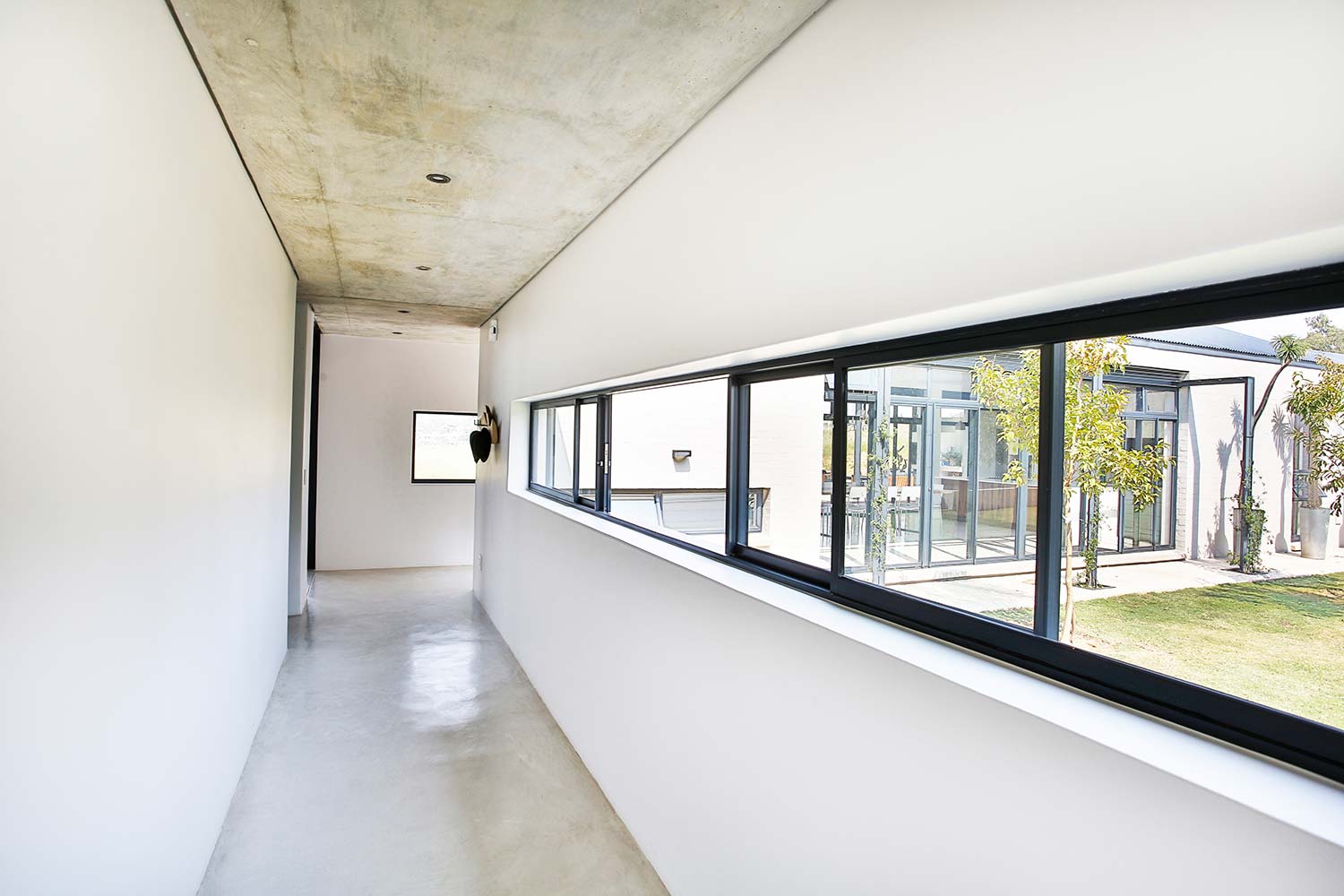 veld-architects-house-on-a-hill-185