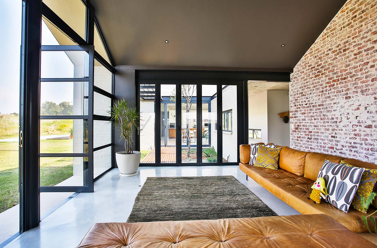 veld-architects-house-on-a-hill-194