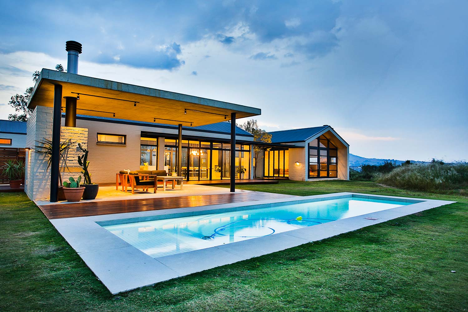 veld-architects-house-on-a-hill-263