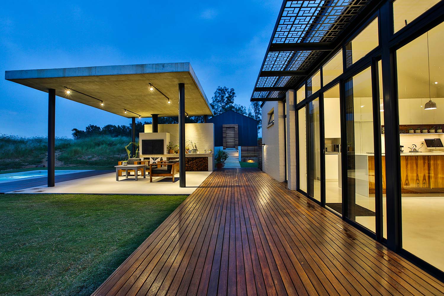 veld-architects-house-on-a-hill-267