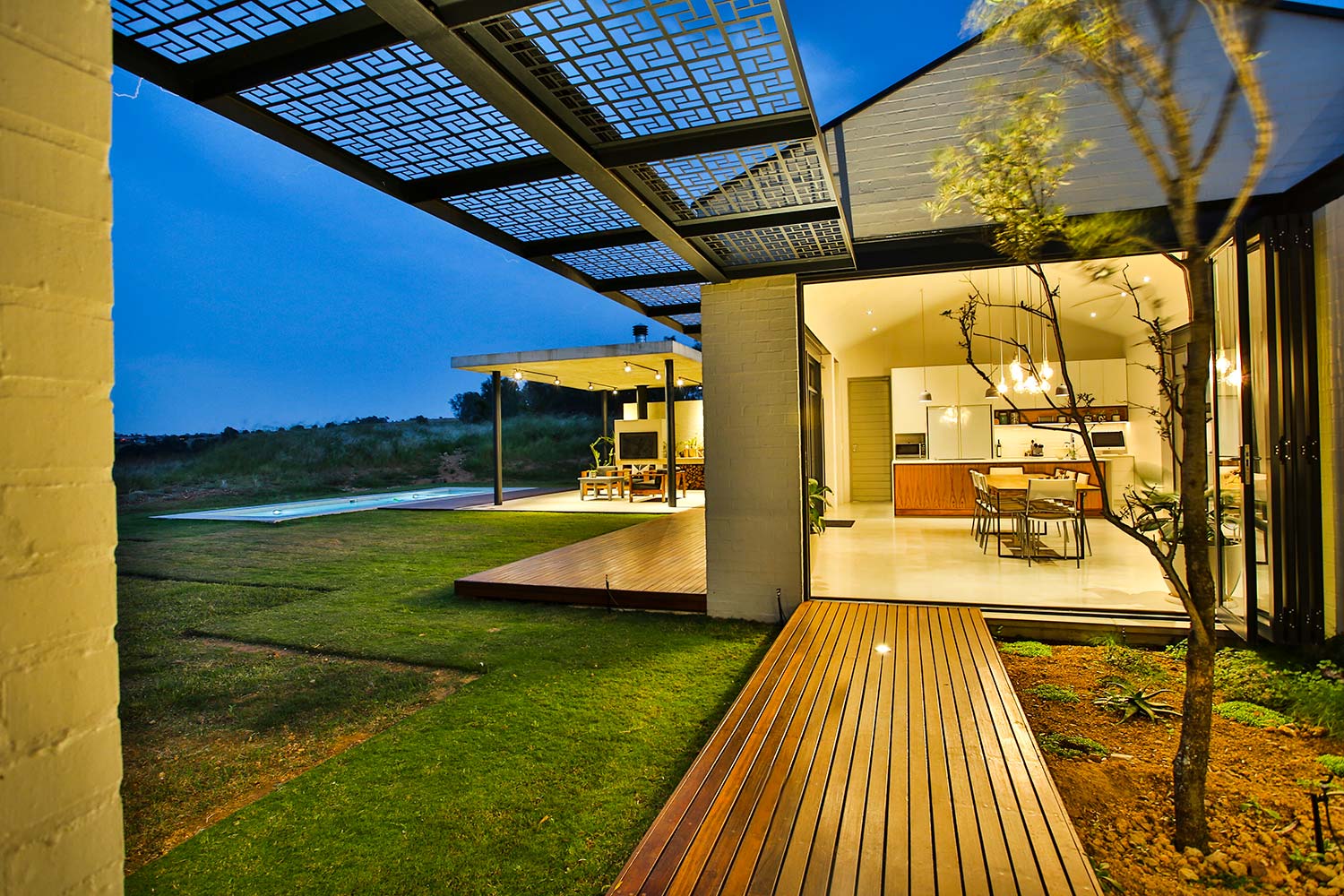 veld-architects-house-on-a-hill-273