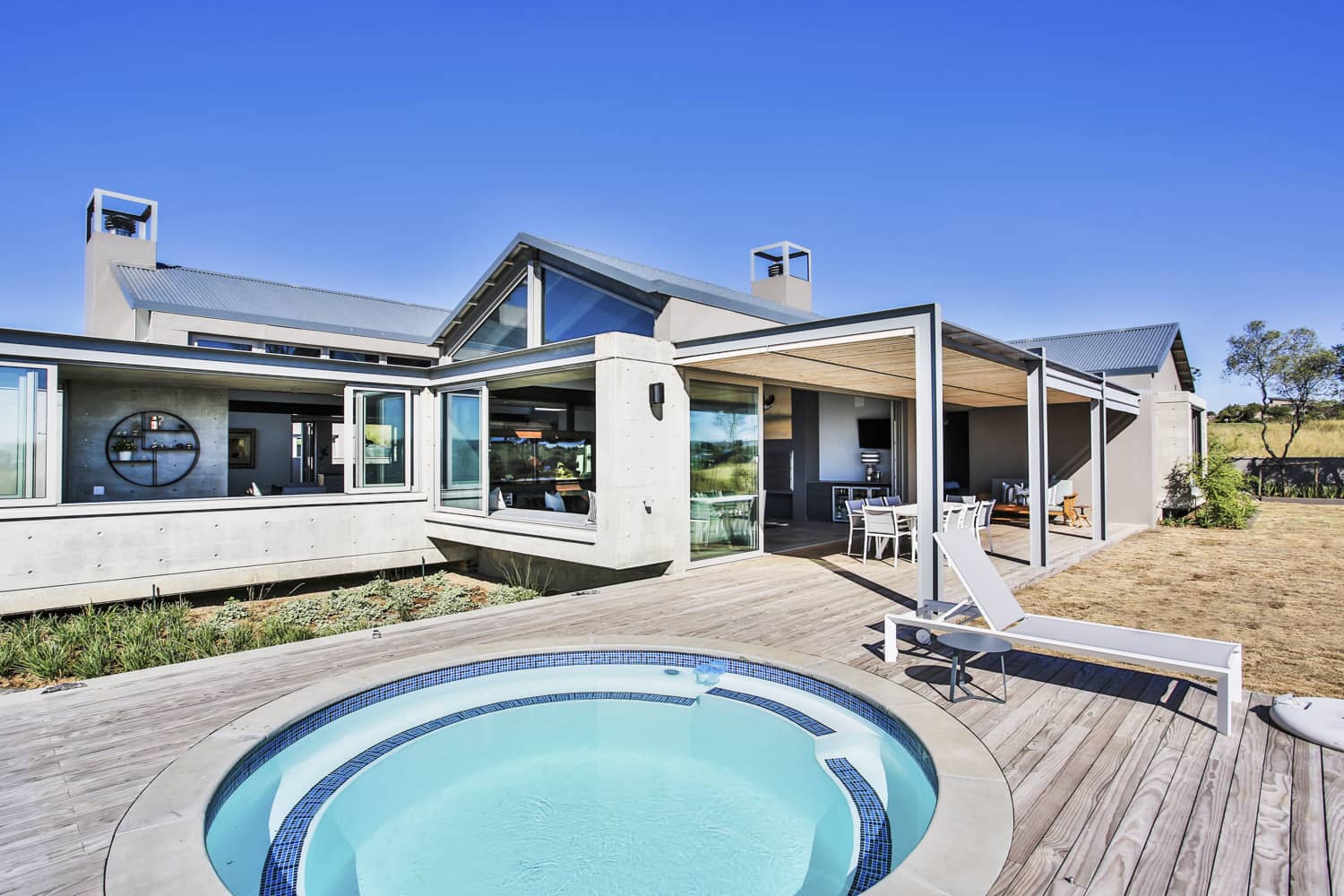 Veld Architects - Modern Established Farmhouse06