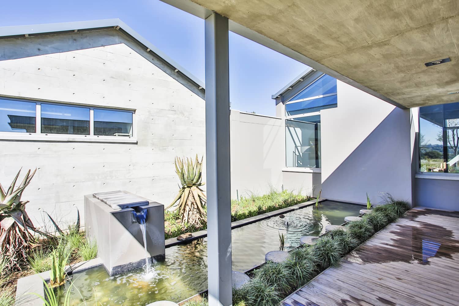 Veld Architects - Modern Established Farmhouse18