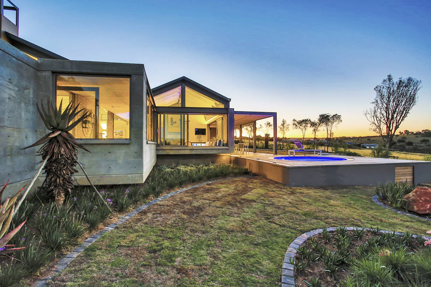 Veld Architects - Modern Established Farmhouse90