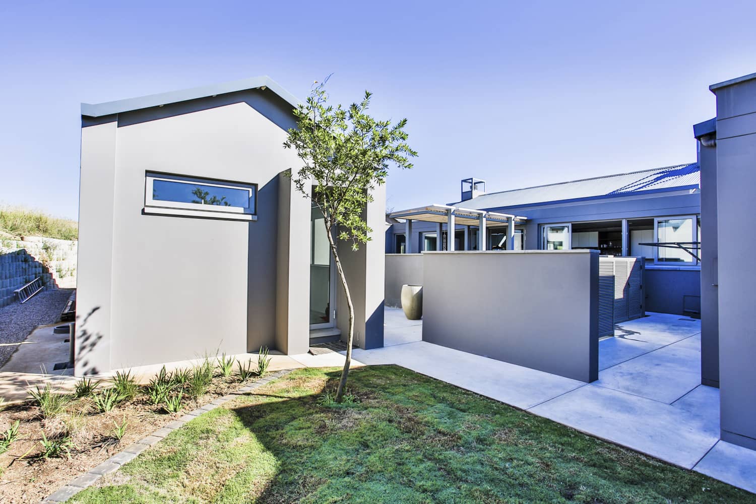 Veld Architects - Modern Established Farmhouse96